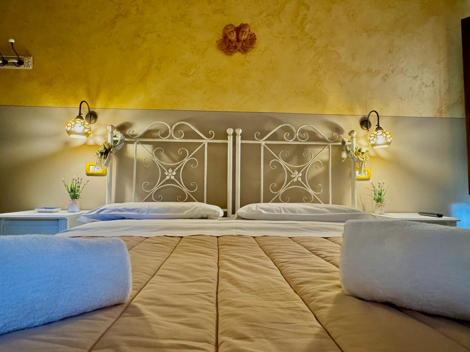 Domus Angeli Hotel Assisi Kültér fotó